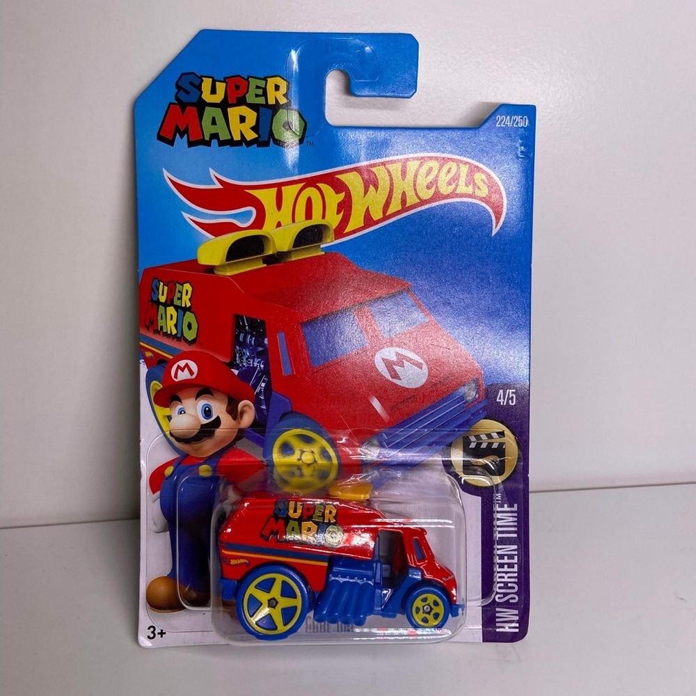 Hot Wheels-Super Mario-Cool-One Street Sweeper-224/250 NIP-HW Screen Time